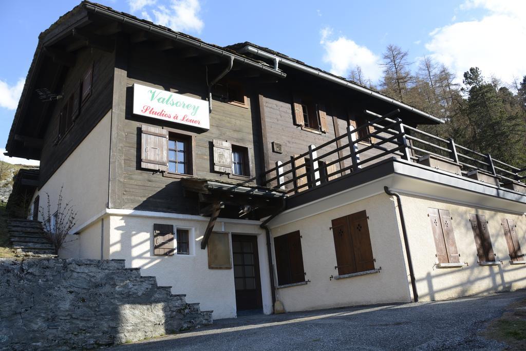 Studios Du Valsorey Bourg-Saint-Pierre Luaran gambar